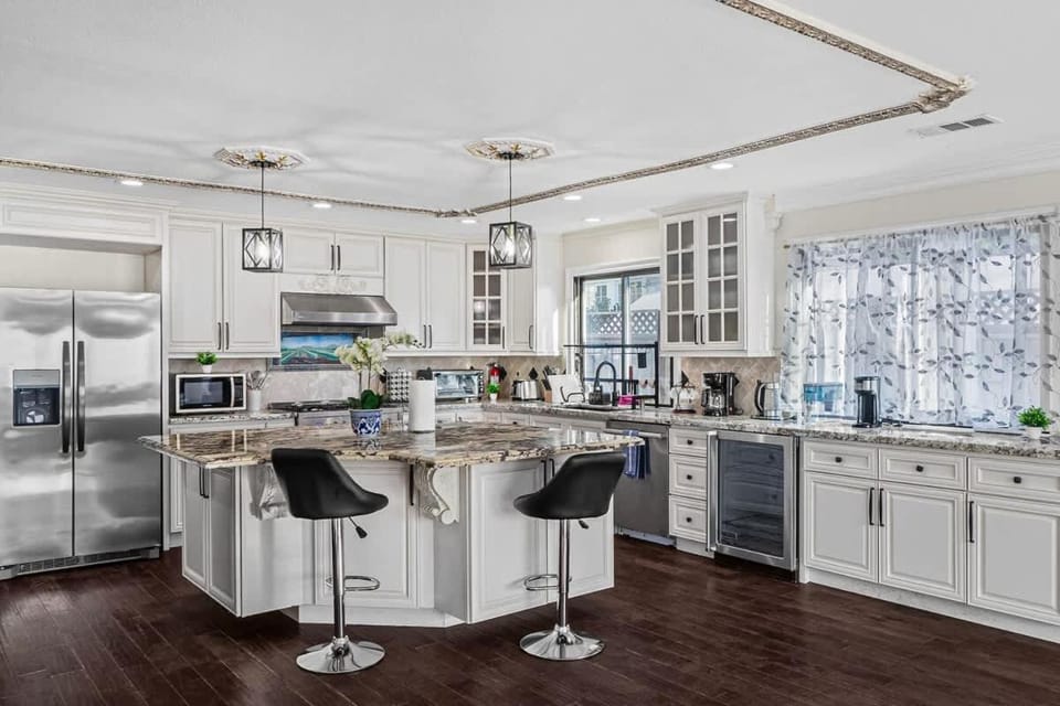 Stunning House wt 6Br 5Bth SJ House in San Jose