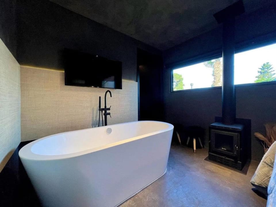 Tiny House Grindelwald | Banheira + Lareira Apartment in Gramado