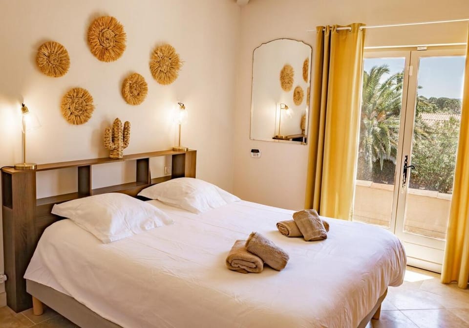 Superbe Villa, Piscine chauffée, jardin, climatisée Villa in Sainte-Maxime