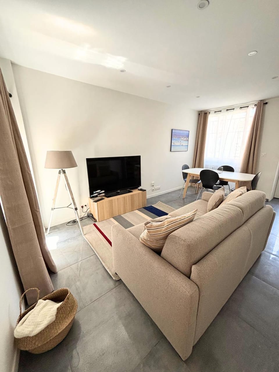 Communal lounge/ TV room, TV and multimedia, Living room, Seating area