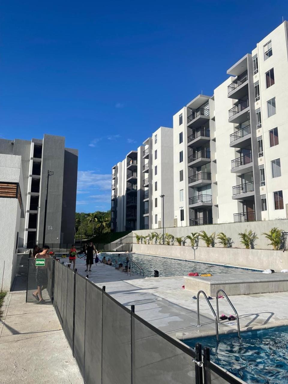 Property building, Day, Swimming pool