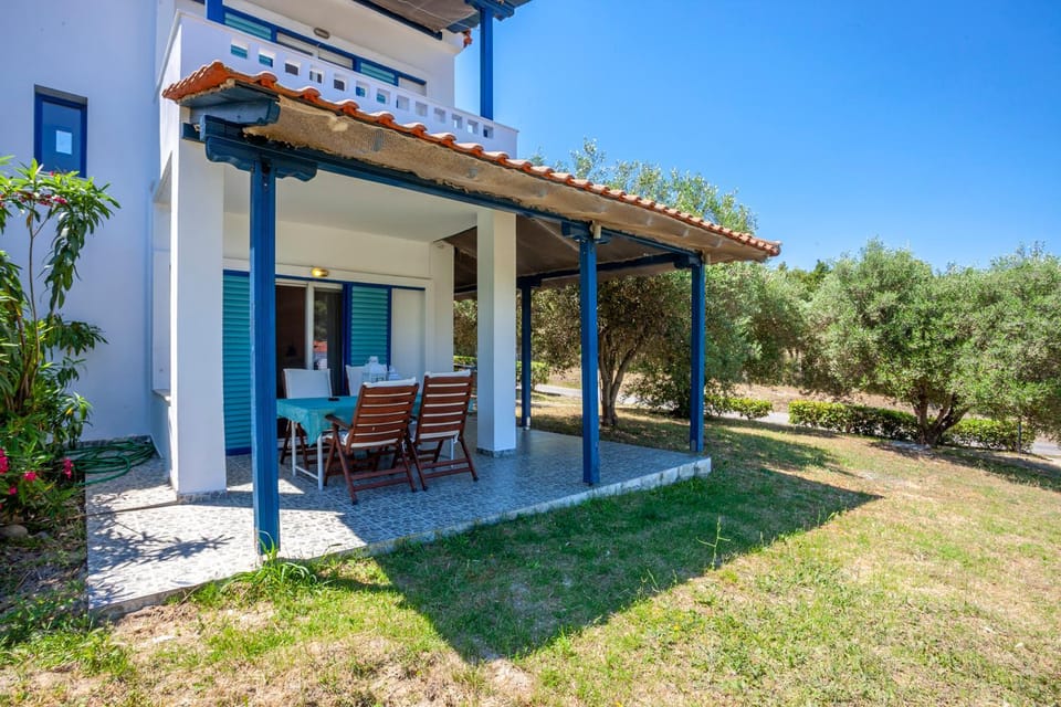 Hillside Hideaway House in Halkidiki