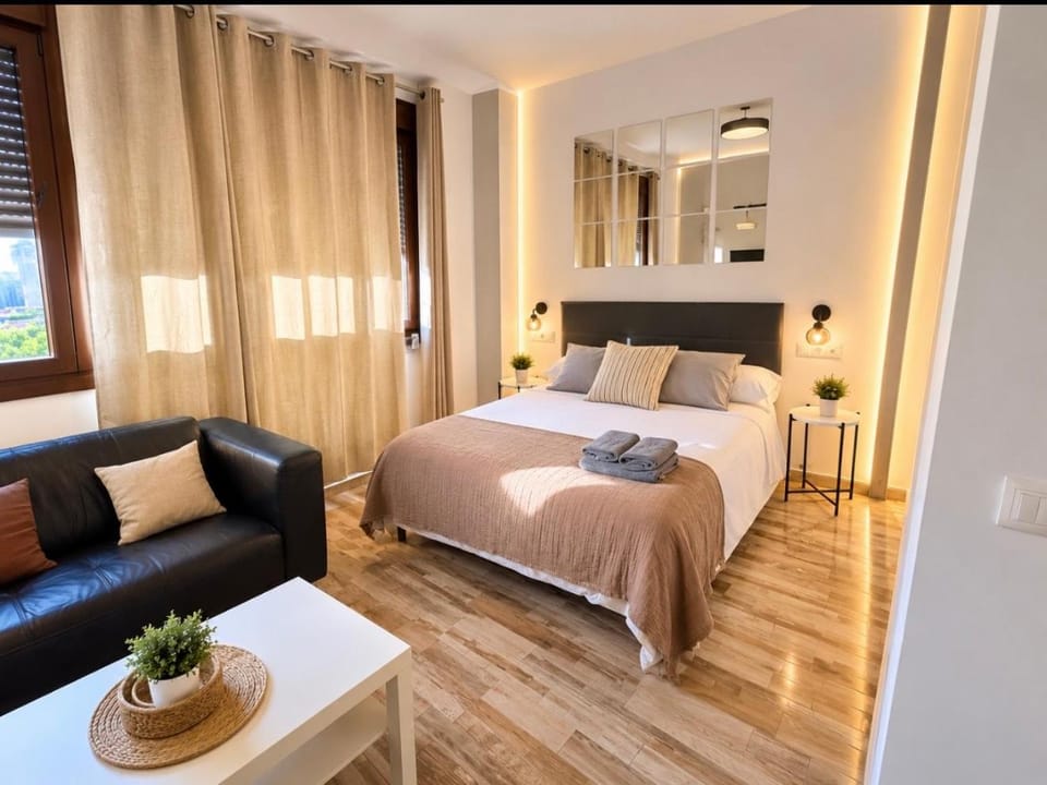 loft con parking gratis frente palacio congresos Apartment in Seville