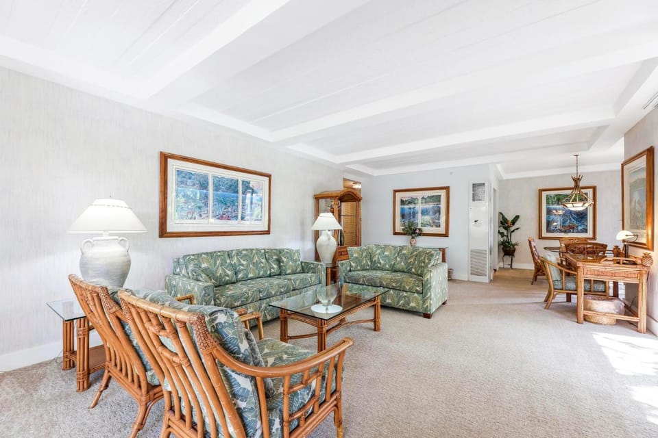 Whaler #123 Garden Ocean View Special Pricing House in Kaanapali