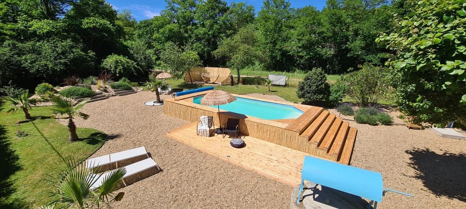 Balcony/Terrace, Swimming pool