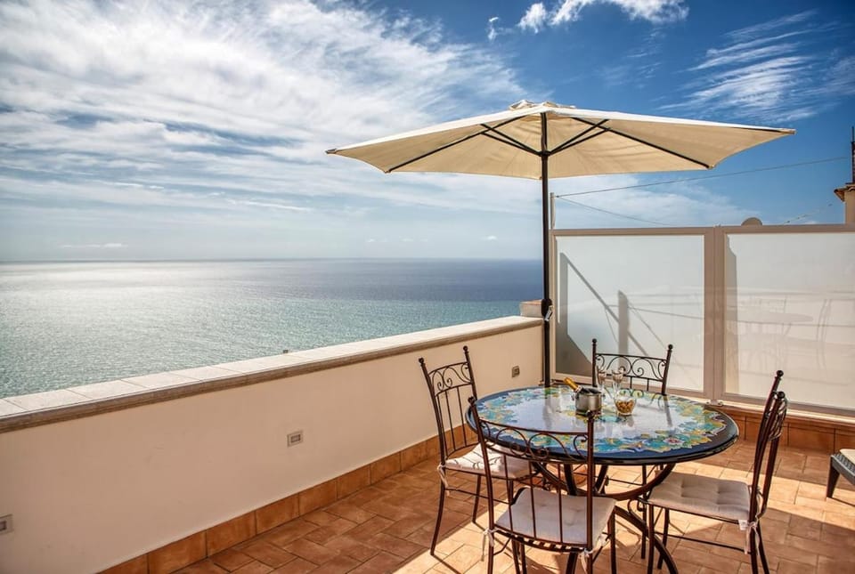 Casa Margherita-Amalfi Coast Apartment in Furore