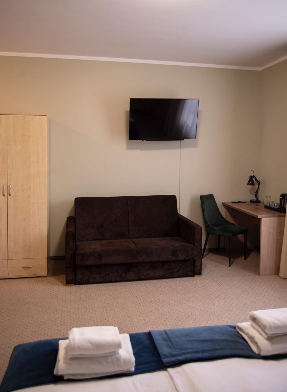 Photo of the whole room