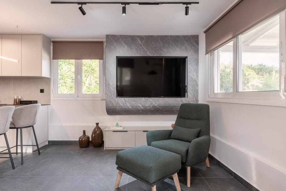 TV and multimedia, Living room