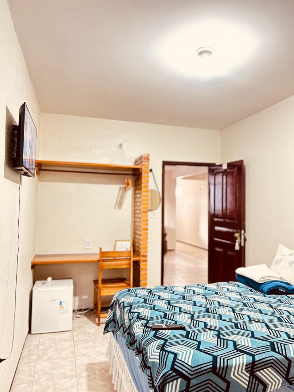 TV and multimedia, Photo of the whole room, Evening entertainment, Bedroom