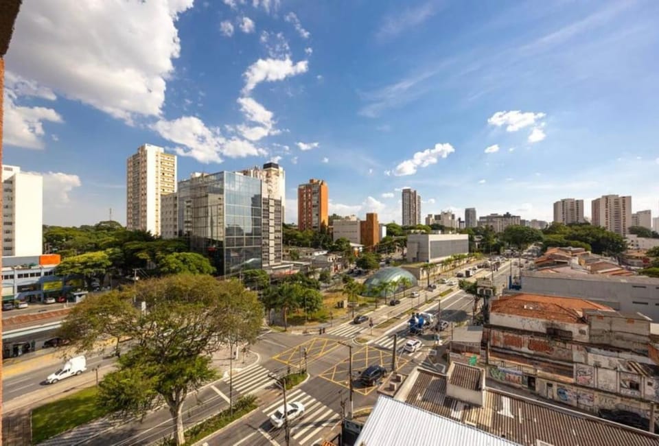 Sweet Home Borba Gato Apartment in Sao Paulo City
