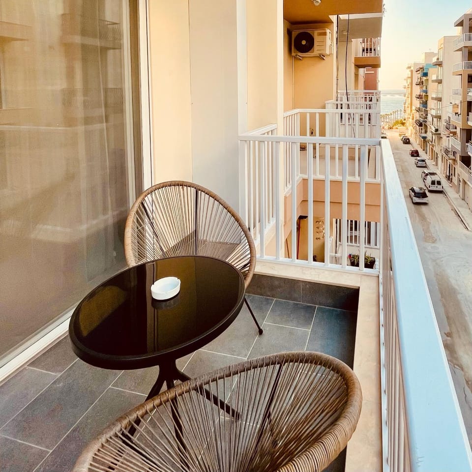 Patio, View (from property/room), Balcony/Terrace