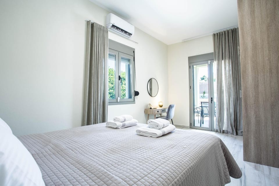 towels, air conditioner