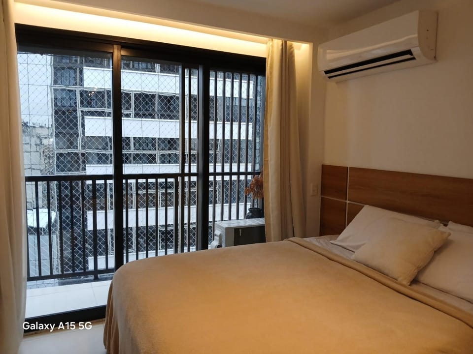 Bed, View (from property/room), Balcony/Terrace, air conditioner