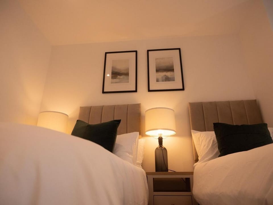Luxury 2BR - Manchester Central Apartment in Salford