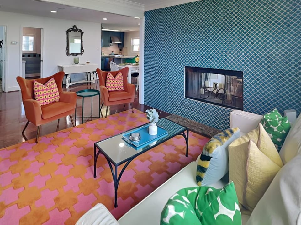 Kitchen or kitchenette, Living room, Seating area, fireplace, furniture, kitchen