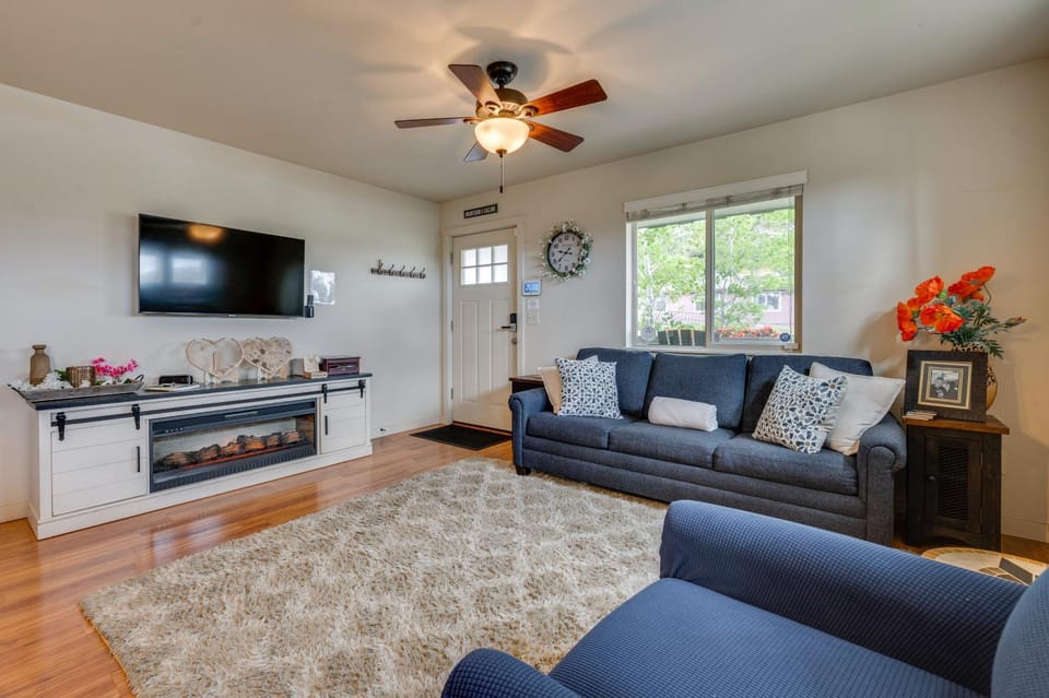 1 Mi to Dtwn Estes Park: Mtn-View Haven! House in Estes Park