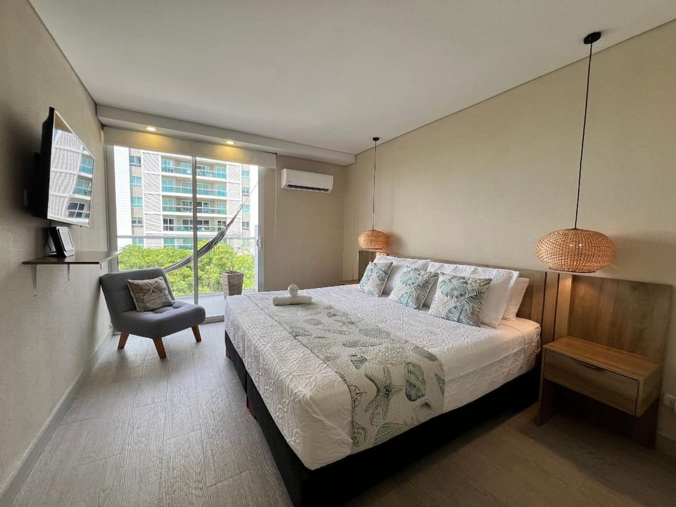 2 Bedrooms by the Sea. Private Jacuzzi Apartment in La Boquilla