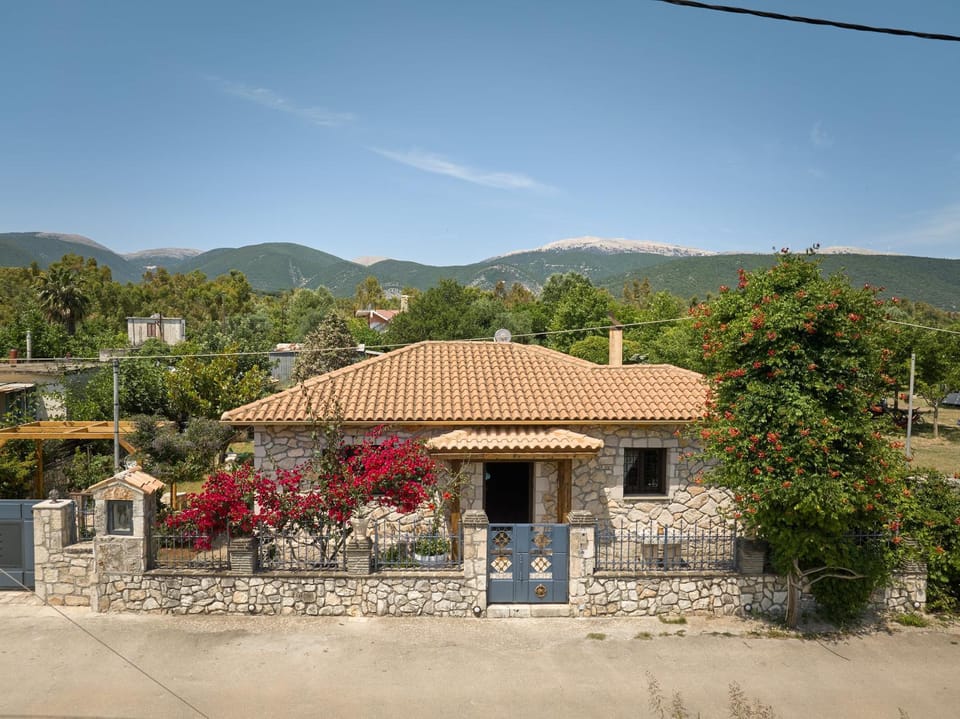 Rodakas Seaside Nest Villa in Cephalonia