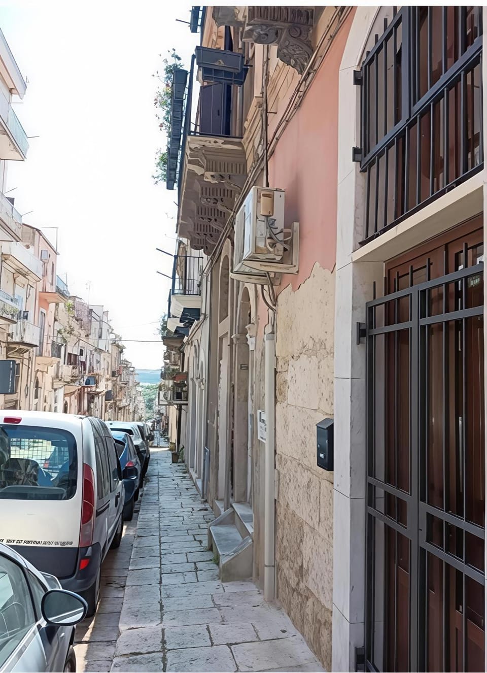Neighbourhood, Street view