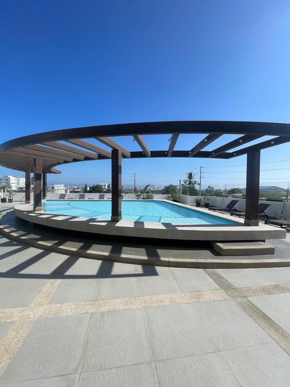 Day, Natural landscape, Pool view, Swimming pool, sunbed