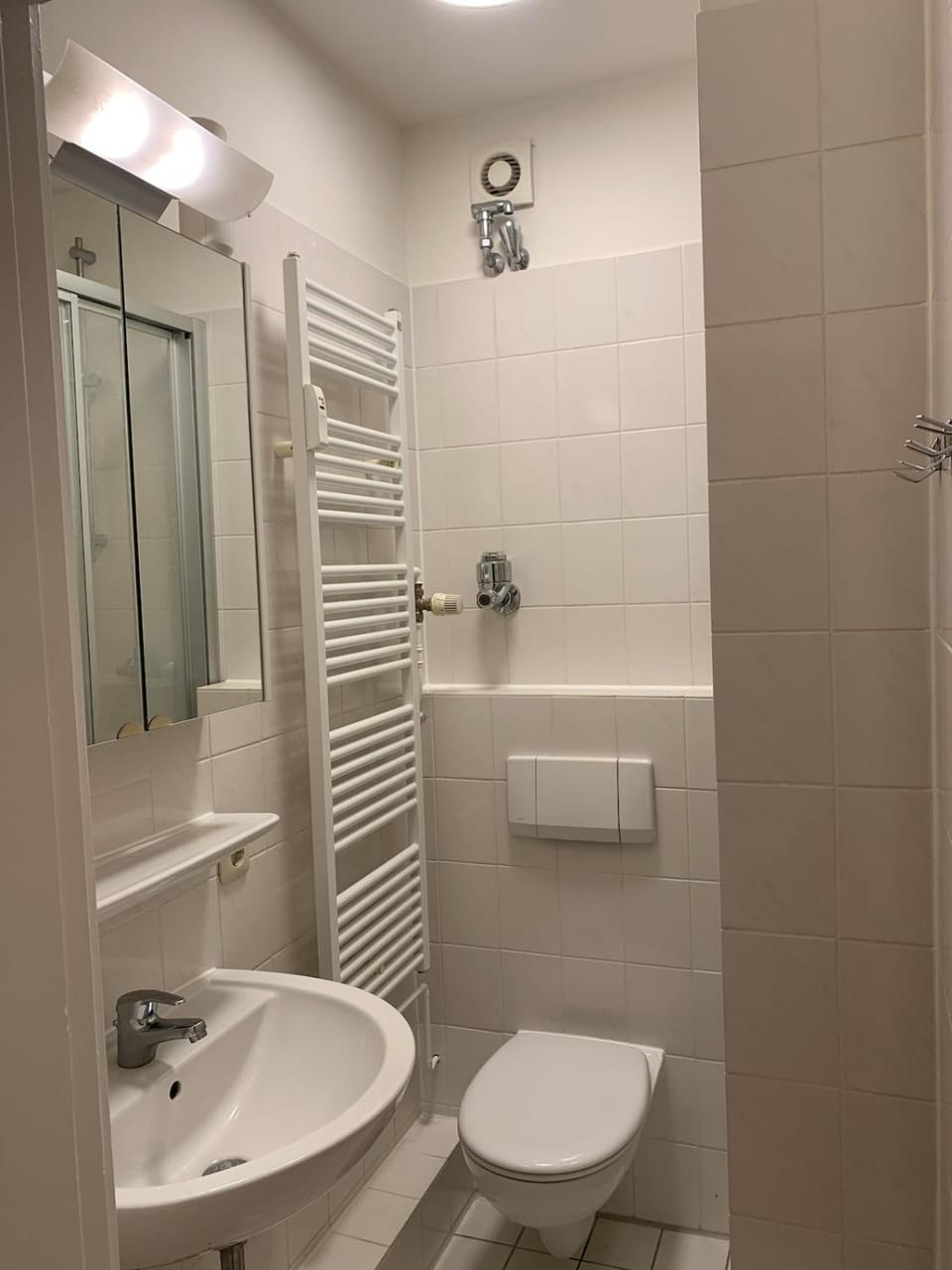 Stilvolle Wohnung mit Balkon Perfekt für Städtetrip Lübeck Apartment in Lubeck