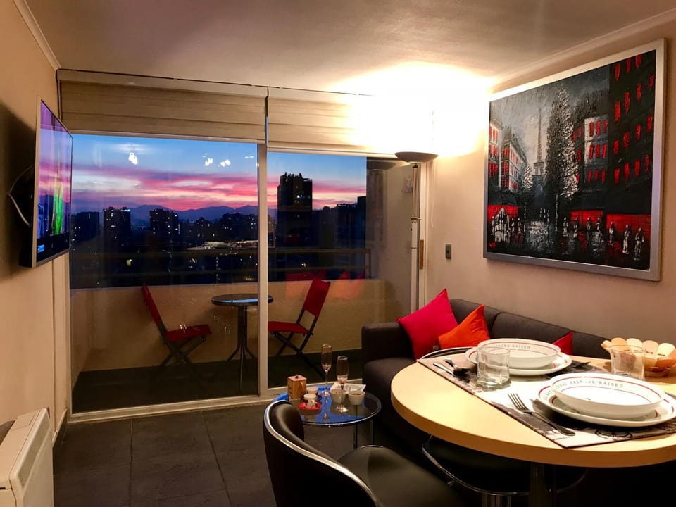 TV and multimedia, View (from property/room), View (from property/room), Living room, Seating area, Dining area, City view, Mountain view, Mountain view, Street view