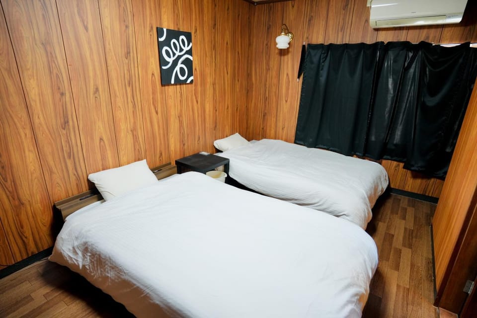 古民家一棟貸子犬と画家みんなの家 Apartment in Aichi Prefecture