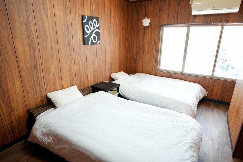 古民家一棟貸子犬と画家みんなの家 Apartment in Aichi Prefecture