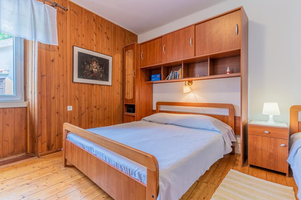 Soba Cres Bed and Breakfast in Cres
