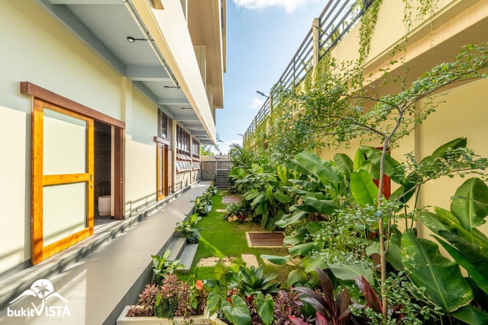 Property building, Garden, Garden view