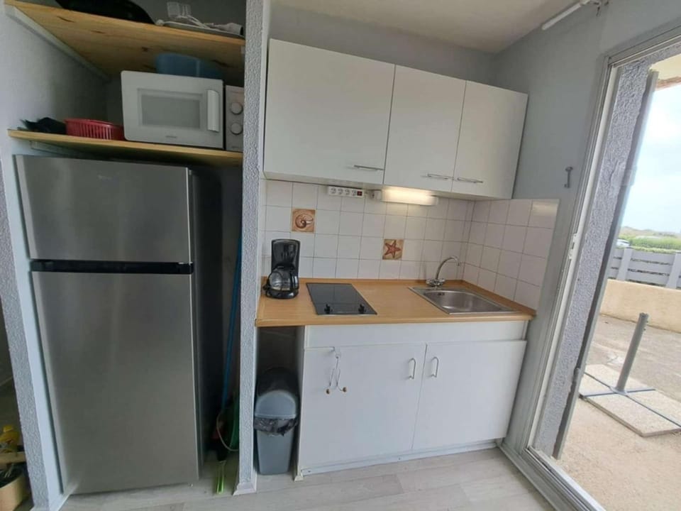Studio rénové avec climatisation, terrasse et parking à Marseillan-Plage - FR-1-326-862 Apartment in Marseillan