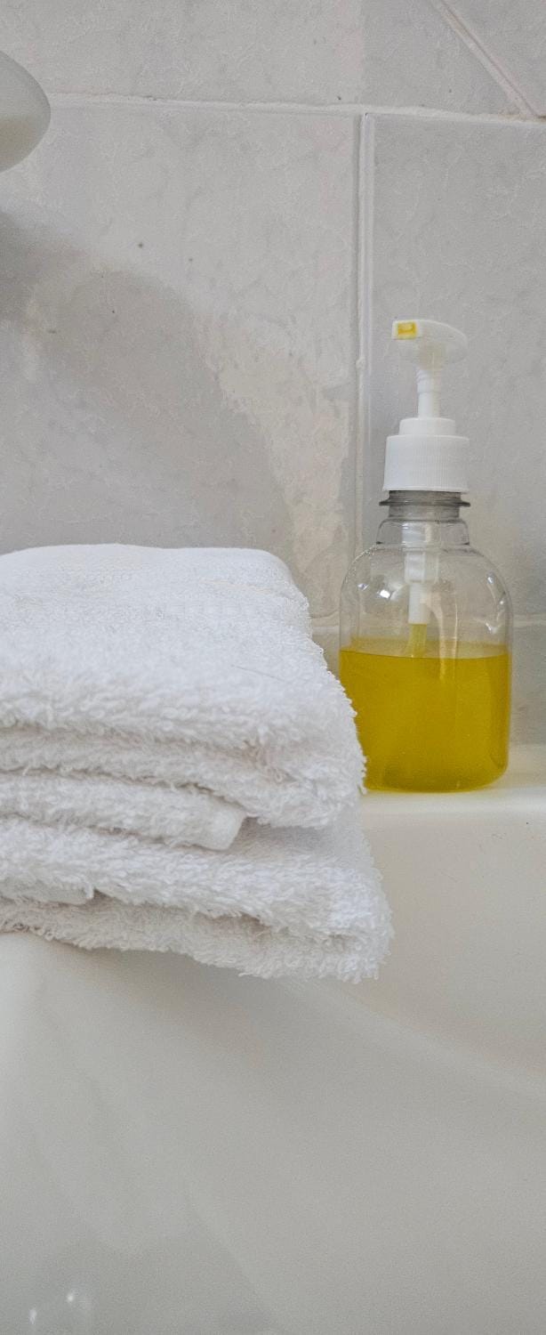 Bathroom, towels