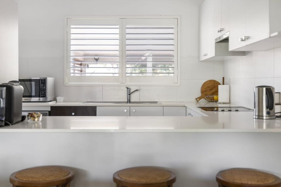 Oaks Pacific Blue Port Stephens. Apartment overlooking the Pool Apartment in Corlette