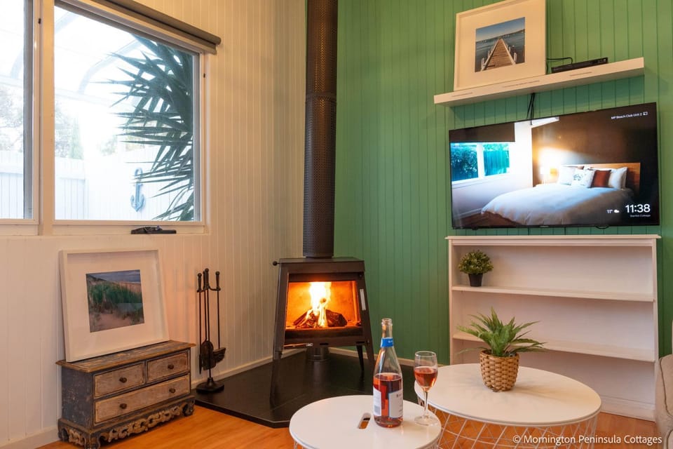 TV and multimedia, fireplace