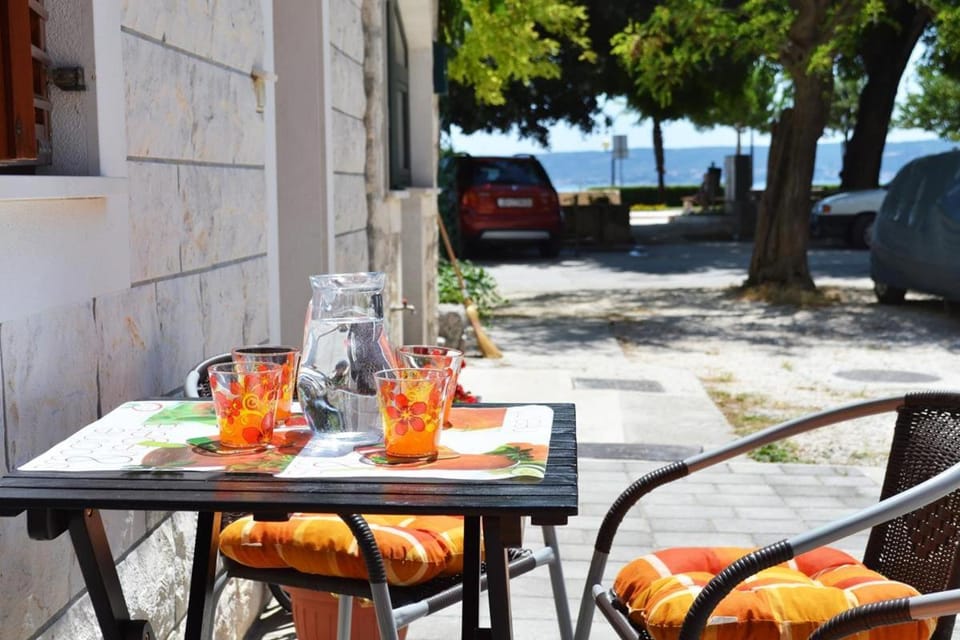 Patio, Sea view
