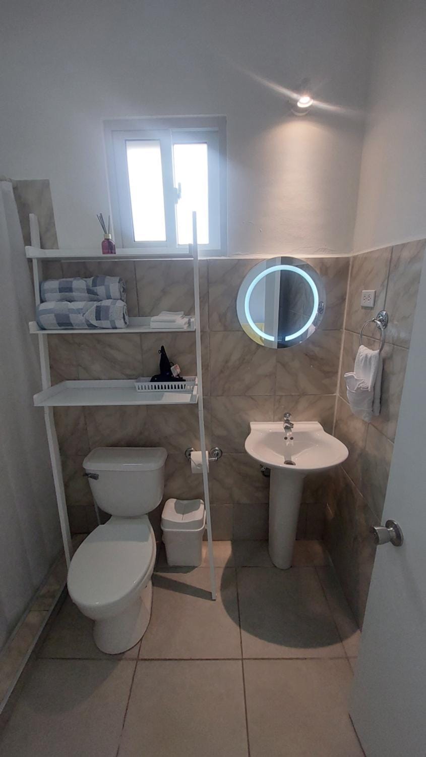 Calm & Cozy Apartment by C & D Apartment in Oranjestad