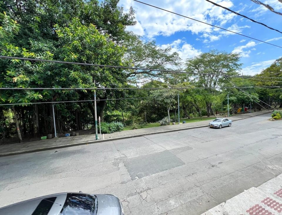 Off site, Street view