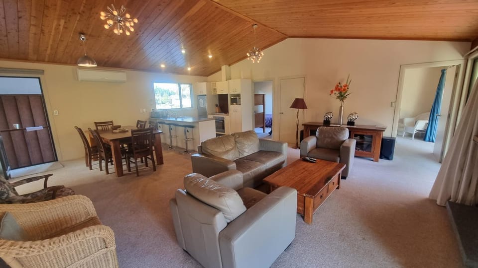 16 Grantham Drive House in Hanmer Springs