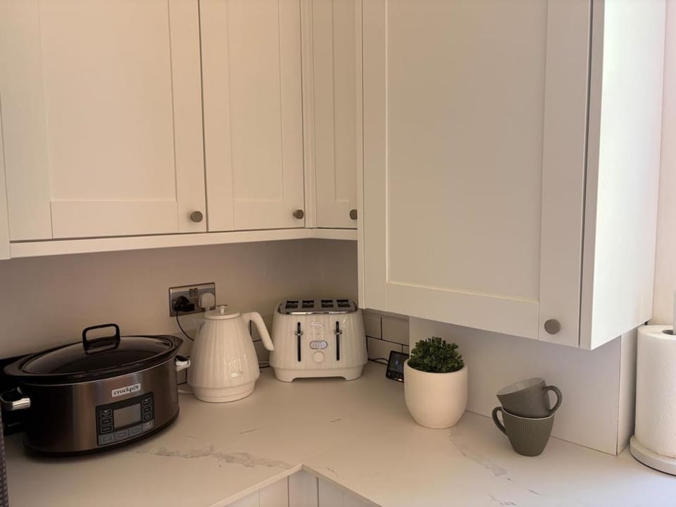 Coffee/tea facilities, Kitchen or kitchenette, toaster