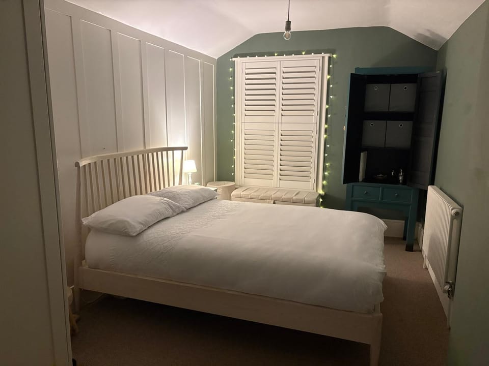 Night, Bedroom