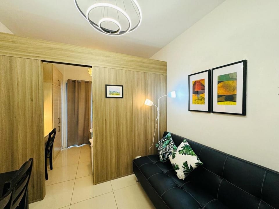 1BR Condotel with Balcony at FAME Residences #FM41-1 Apartment in Mandaluyong