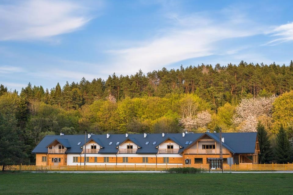 Property building, Spring, Day, Natural landscape, Mountain view
