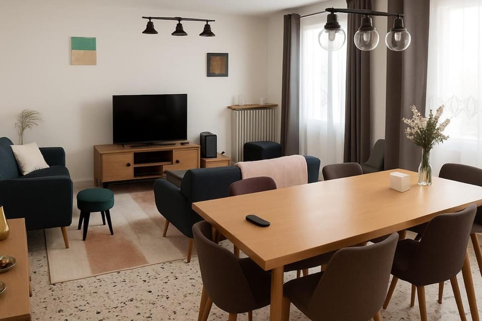 Grande maison familiale avec suite parentale Proche Paris aéroport CDG et Parc Astérix Apartment in Île-de-France