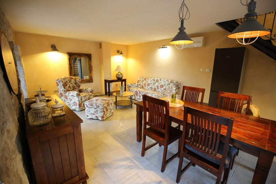 Villa Mileti House in Zadar County