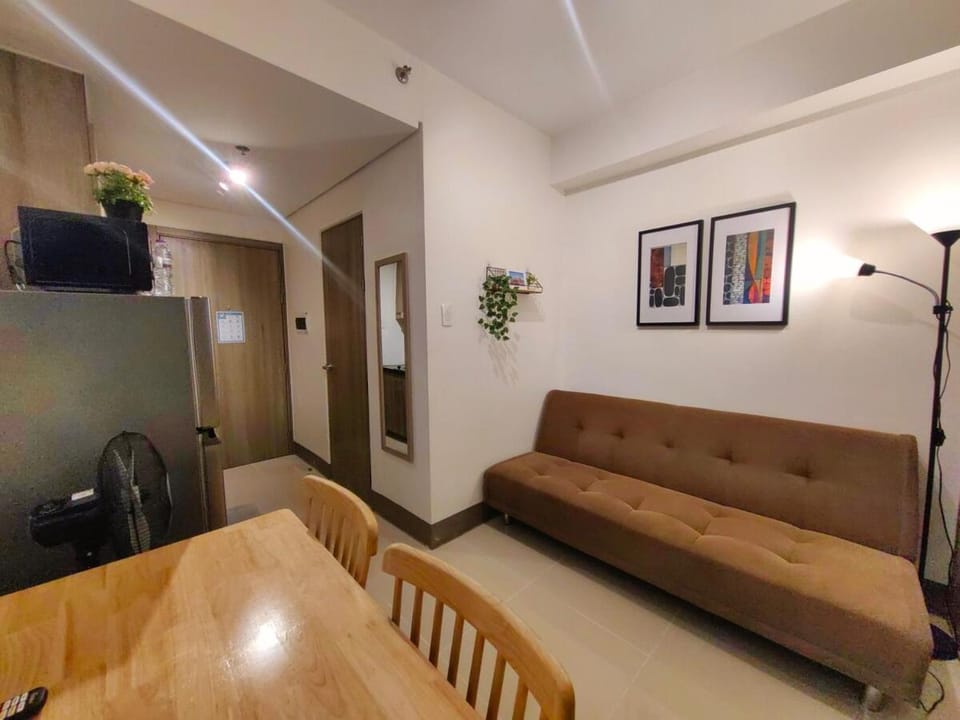1BR Condotel with Balcony at FAME Residences #FM53-1 Apartment in Mandaluyong