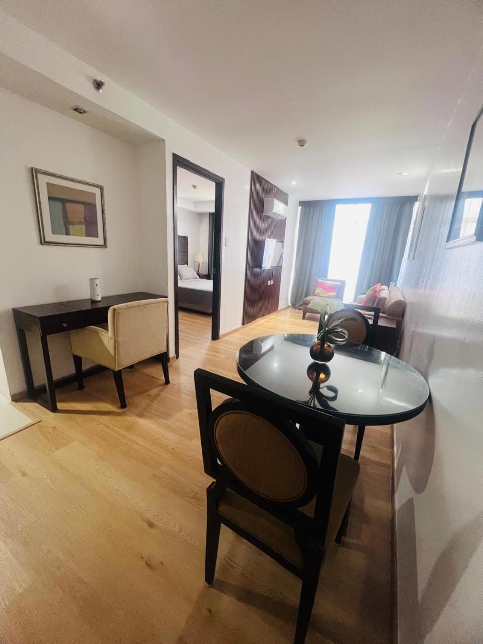 Poblacion Makati Condo Apartment hotel in Makati