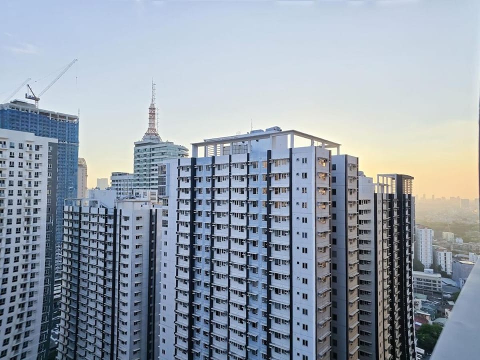 1BR Condotel with Balcony at FAME Residences #FM59-1 Apartment in Mandaluyong