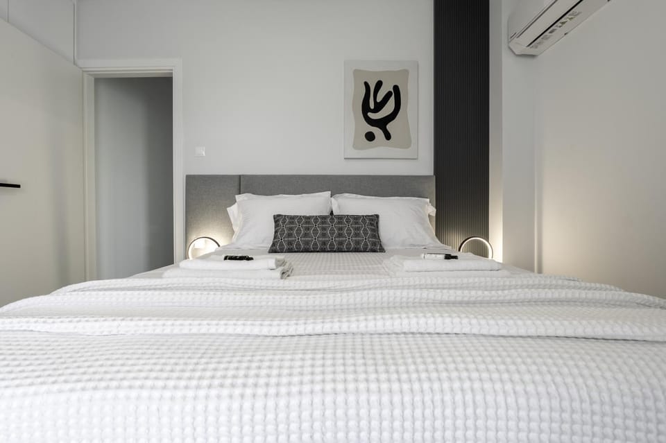 Glyfada Aelia Prestige Apartment in South Athens