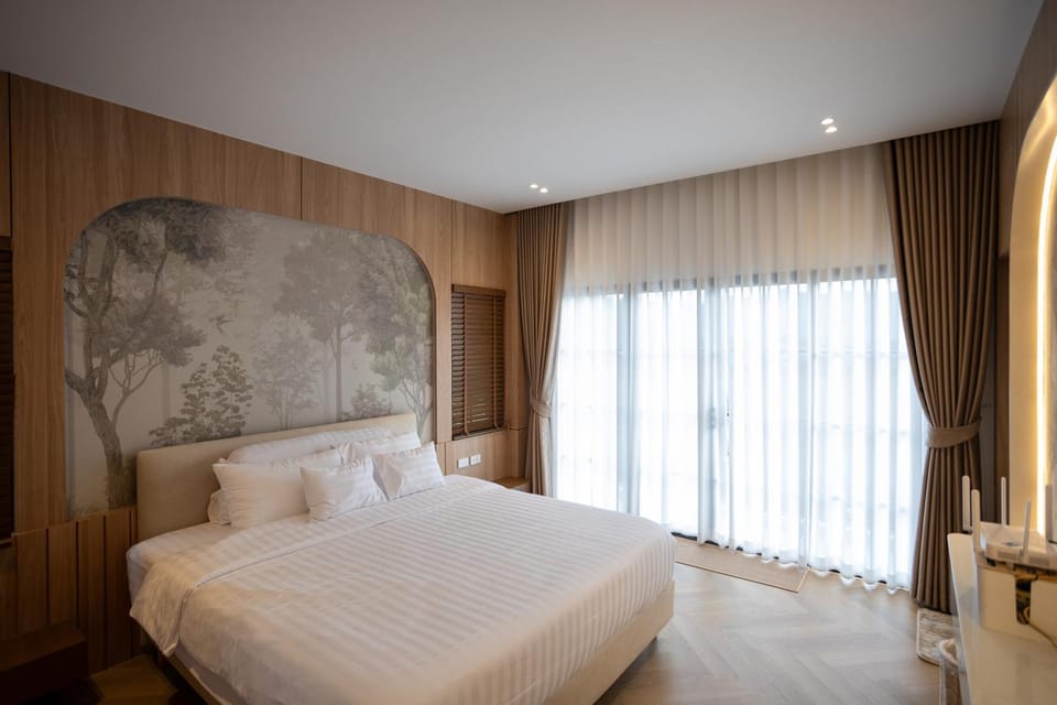 Bed, Photo of the whole room, Bedroom