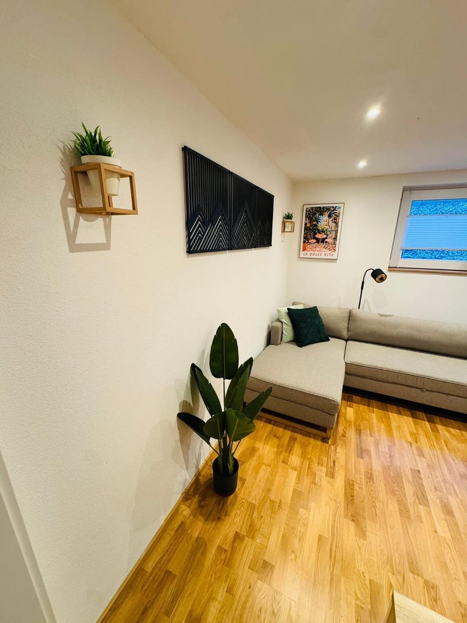 1,5-Zimmer, Top ausgestattet, 4 Pers, Souterrain, Self Check-in, Parkplatz, Netflix & Amazon Prime Apartment in Salzburgerland
